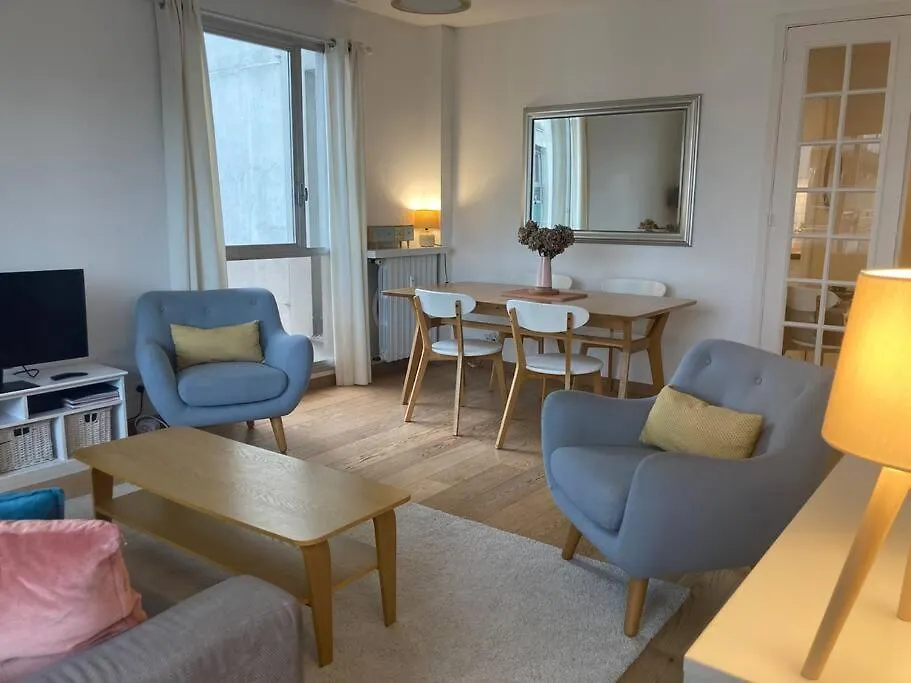 Appart. 100m², 4 Pieces, 2 Salle De Bains, Calme. דירה *