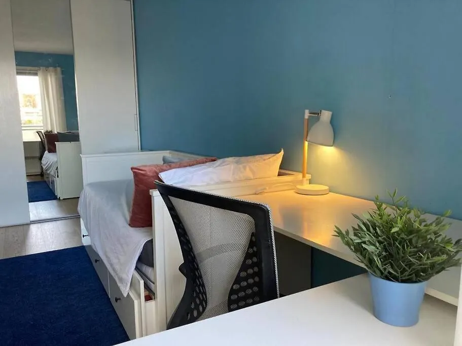 Appart. 100m², 4 Pieces, 2 Salle De Bains, Calme. * Parijs